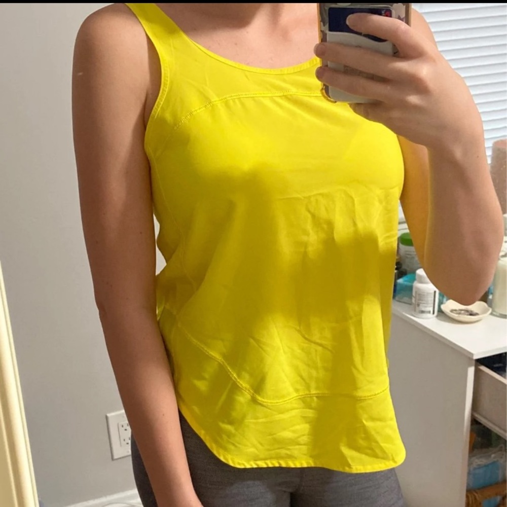 Lululemon tank top